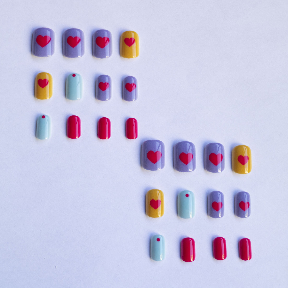 Künstlerisches Herz-Muster Nagelkunst Set