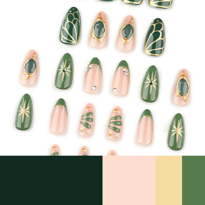 Kunstvolle Nagelverlängerungen mit elegantem Gold- und Grünglanz Brehn