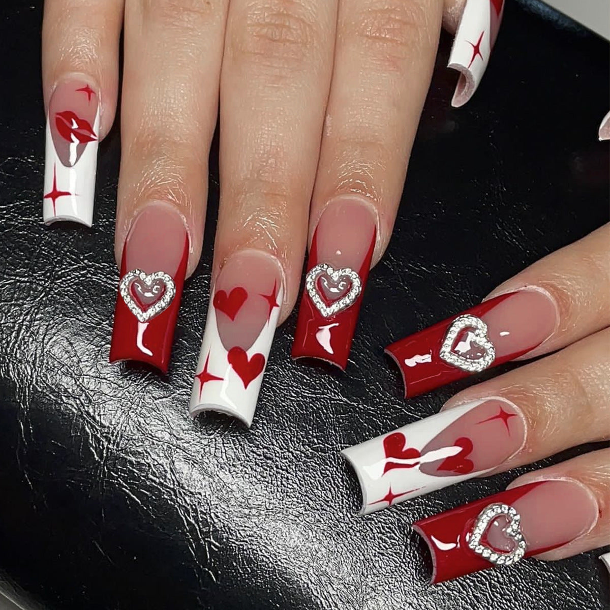 Herz-Design Acryl Nagelkunst Extensions Brehn