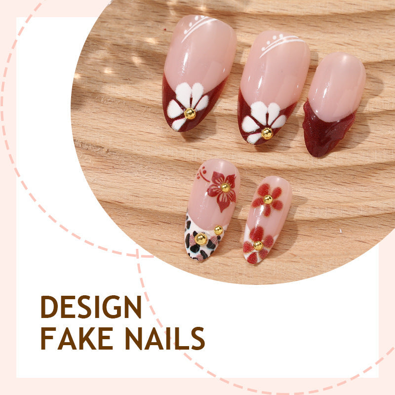 Kunstnagelset mit floralen 3D-Designs und eleganten Akzenten Brehn