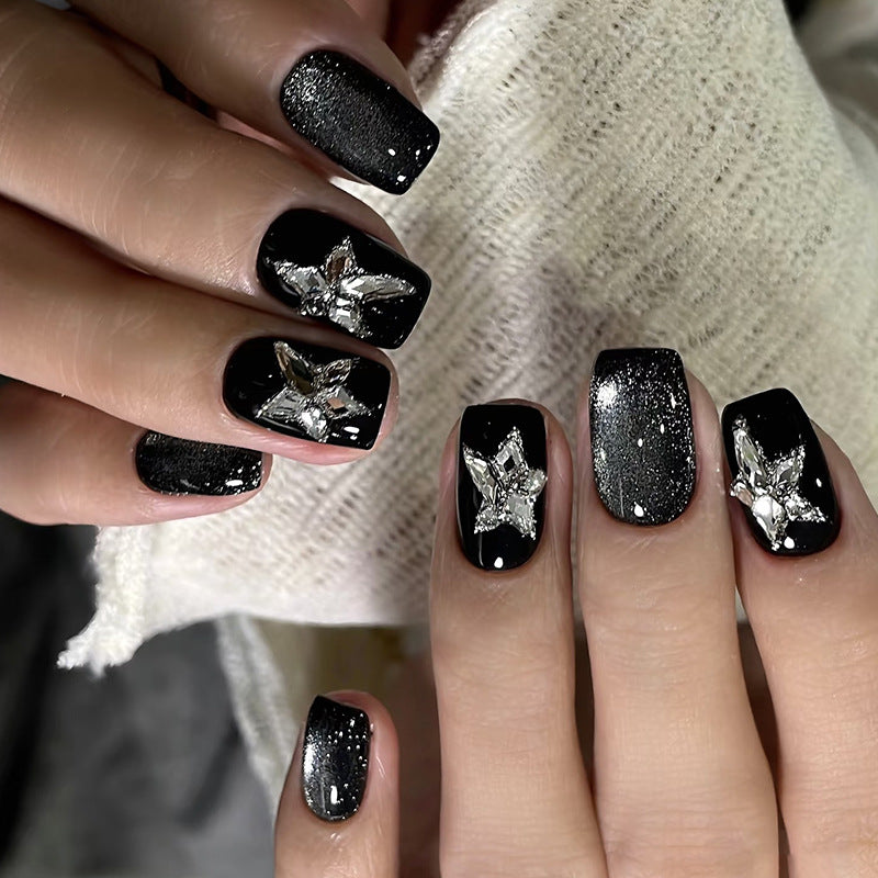 Glamouröse Künstliche Nagelspitzen mit Strass-Details Brehn