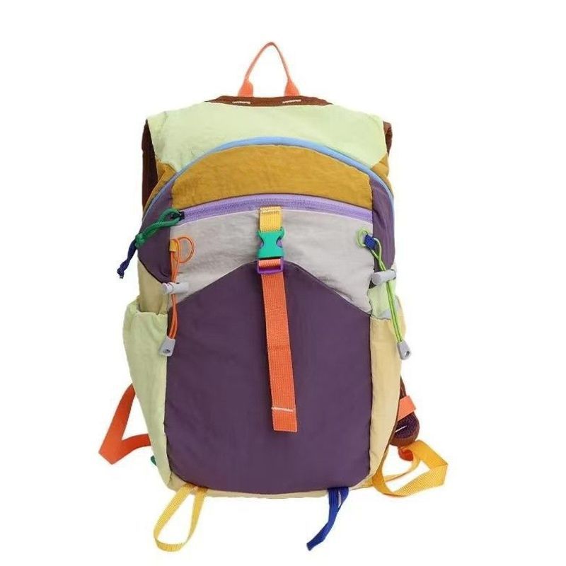 Farbenfroher Mehrfach-Taschen Rucksack Brehn