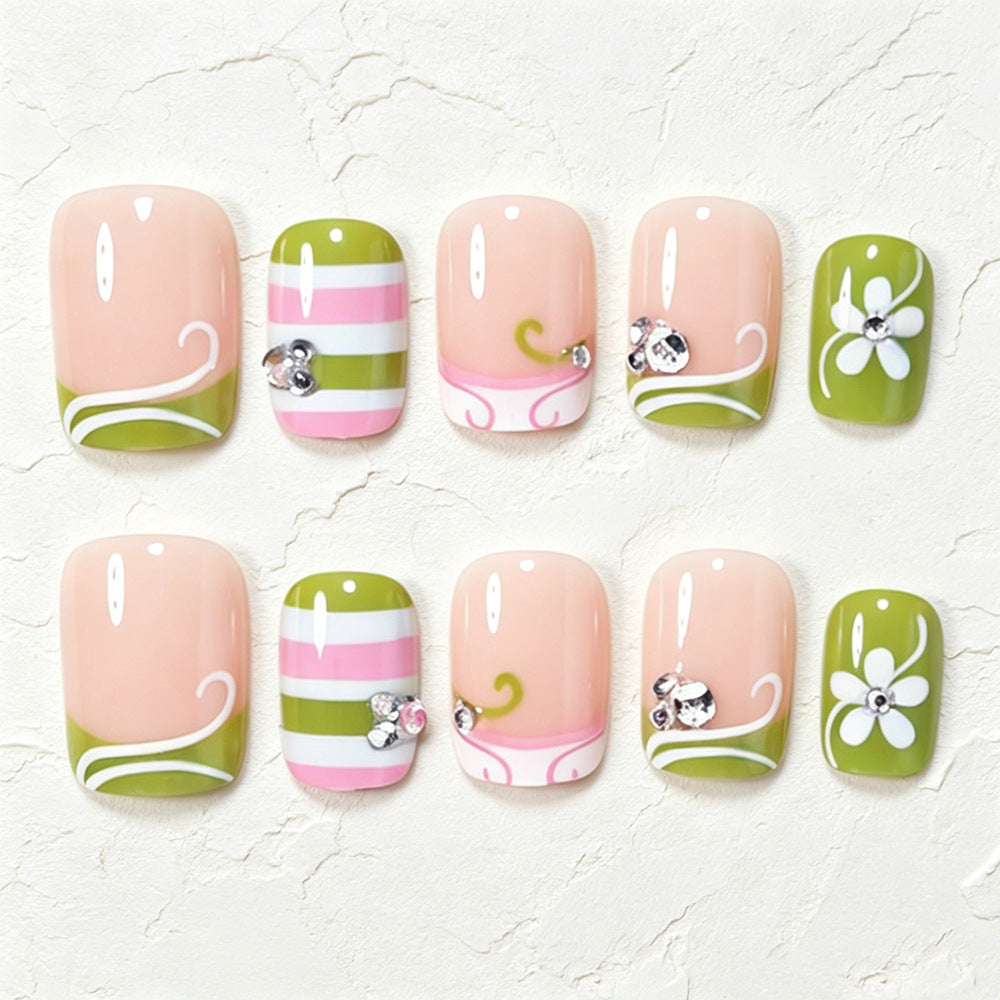 Dekorative Press-On Nagelkunst Tipps Brehn