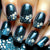 Kunstvolle Nagelspitzen mit Blütenmotiven Brehn