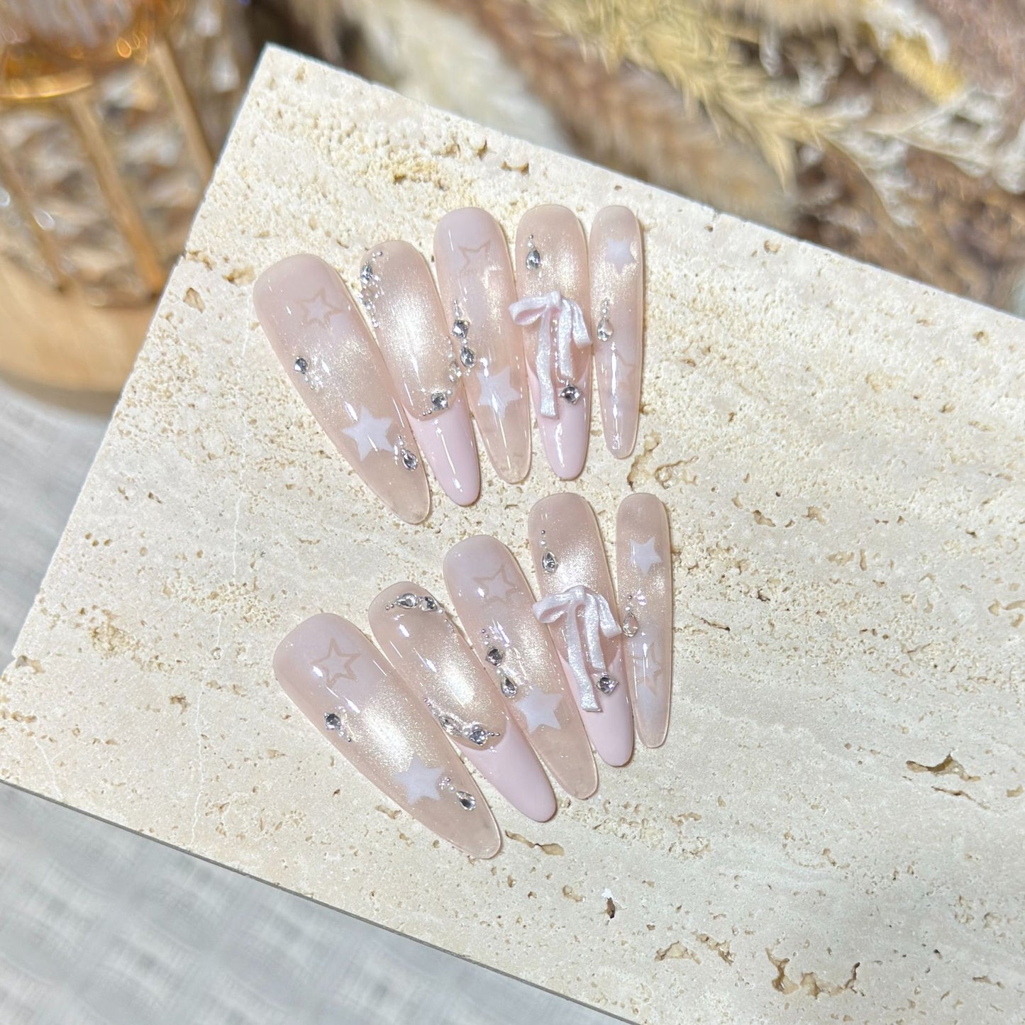Elegantes Sternen-inspiriertes Druck-On-Nagelkunst-Set Brehn