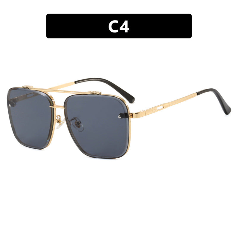 Damen quadratische Sonnenbrille mit schützenden Gläsern und modernem Metallrahmen Brehn