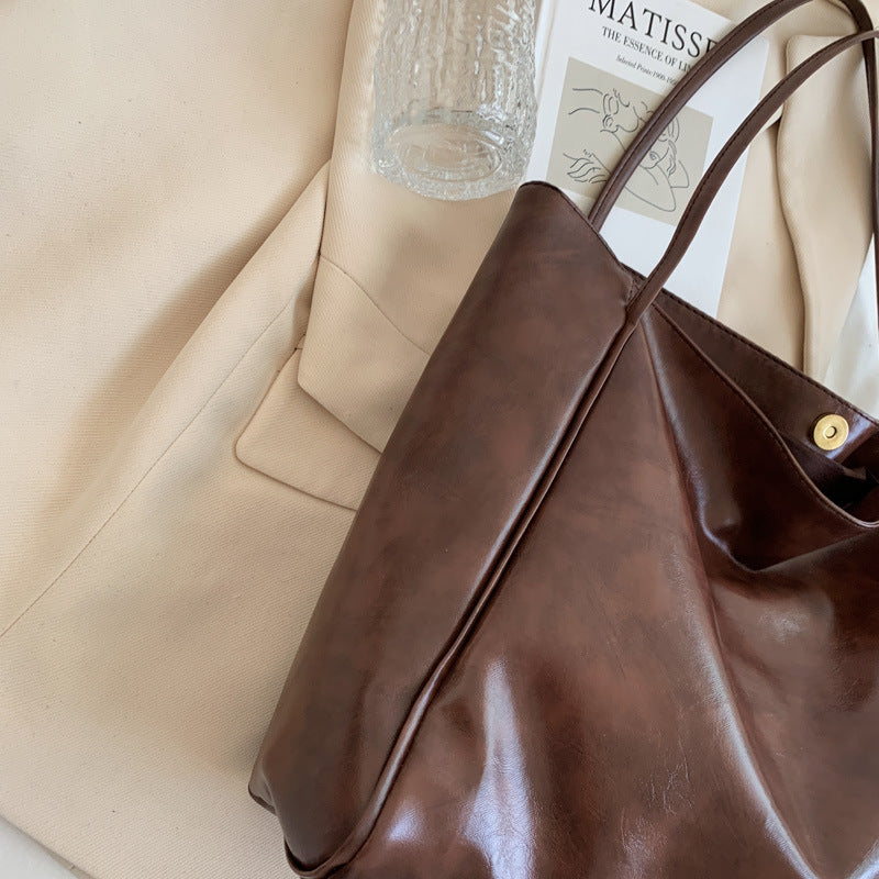 Elegante vegane Leder-Handtasche