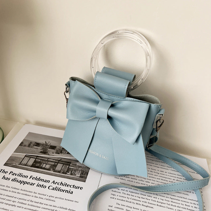 Elegante Handtasche mit Schleifendetail