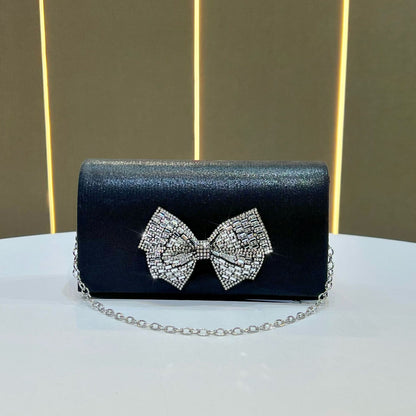 Bogen-verzierte Abendclutch