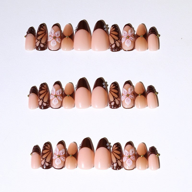 Dekorative Acryl-Nagelkunst Brehn