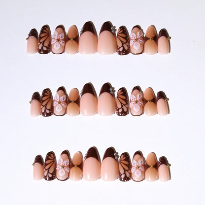 Dekorative Acryl-Nagelkunst Brehn