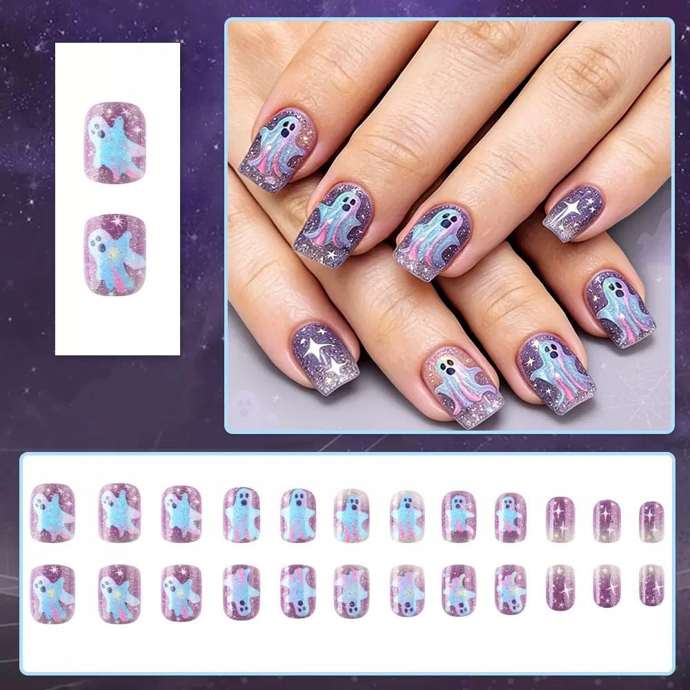 Kunstnagelset mit gruseligen Geistermotiven Brehn