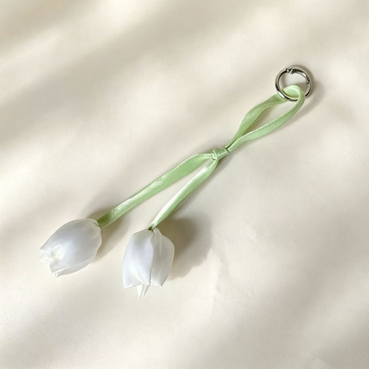 Dekorativer floraler Schlüsselanhänger Brehn