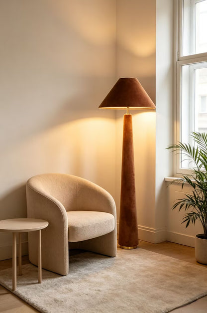 Skulpturale Stehlampe
