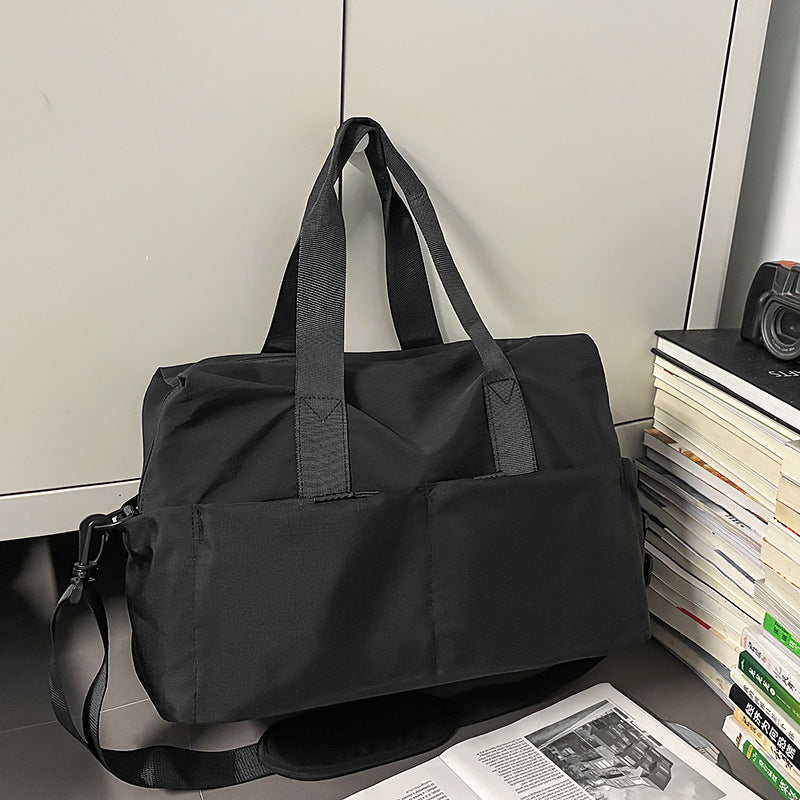 Sportliche Multifunktions-Reisetasche mit Großem Stauraum Brehn