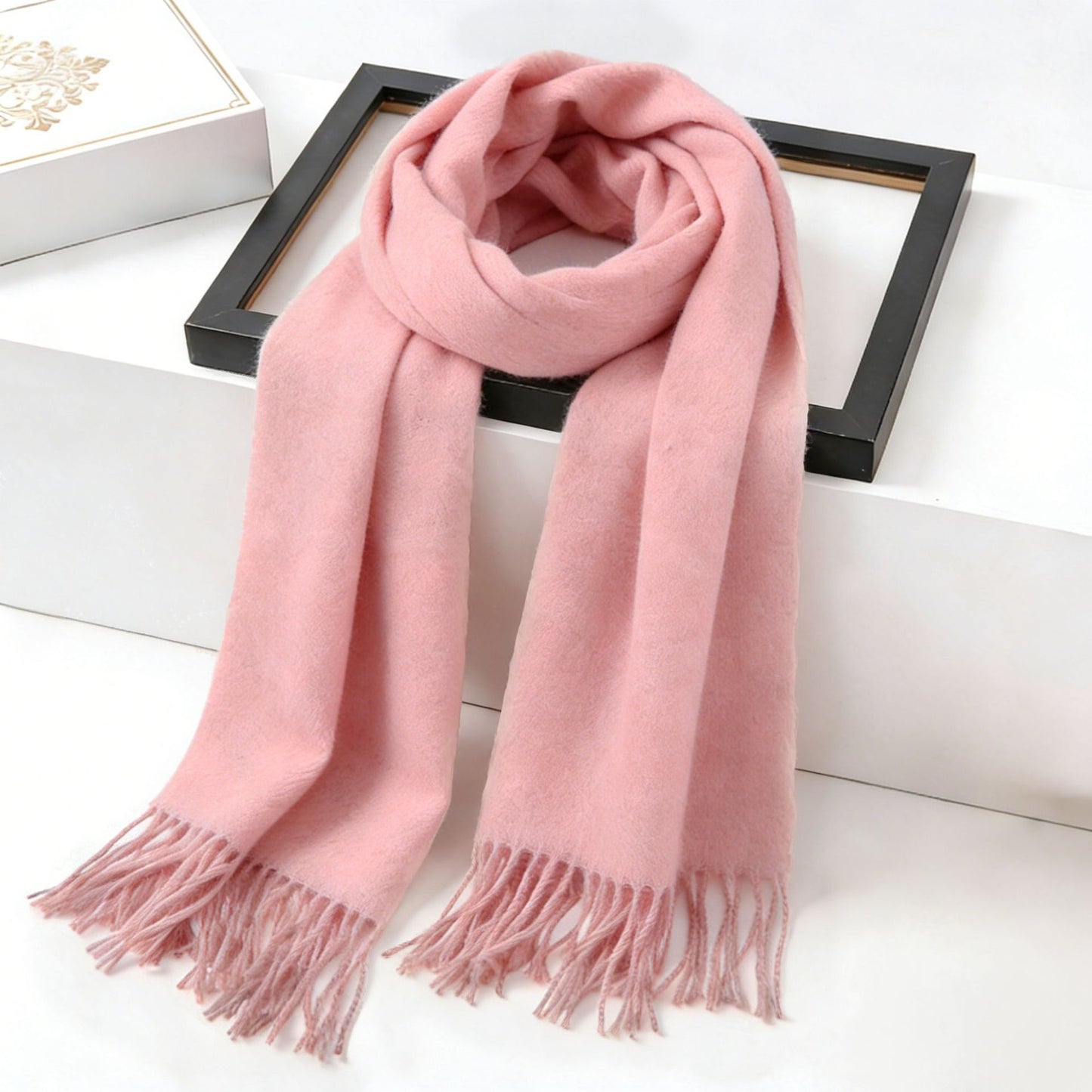 Damen Eleganter Schal aus weichem Kaschmir Brehn