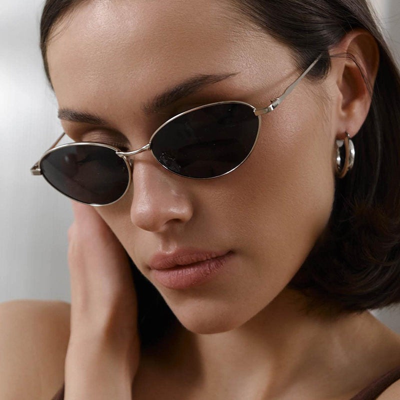 Damen modische Sonnenbrille im eleganten Ovaldesign Brehn