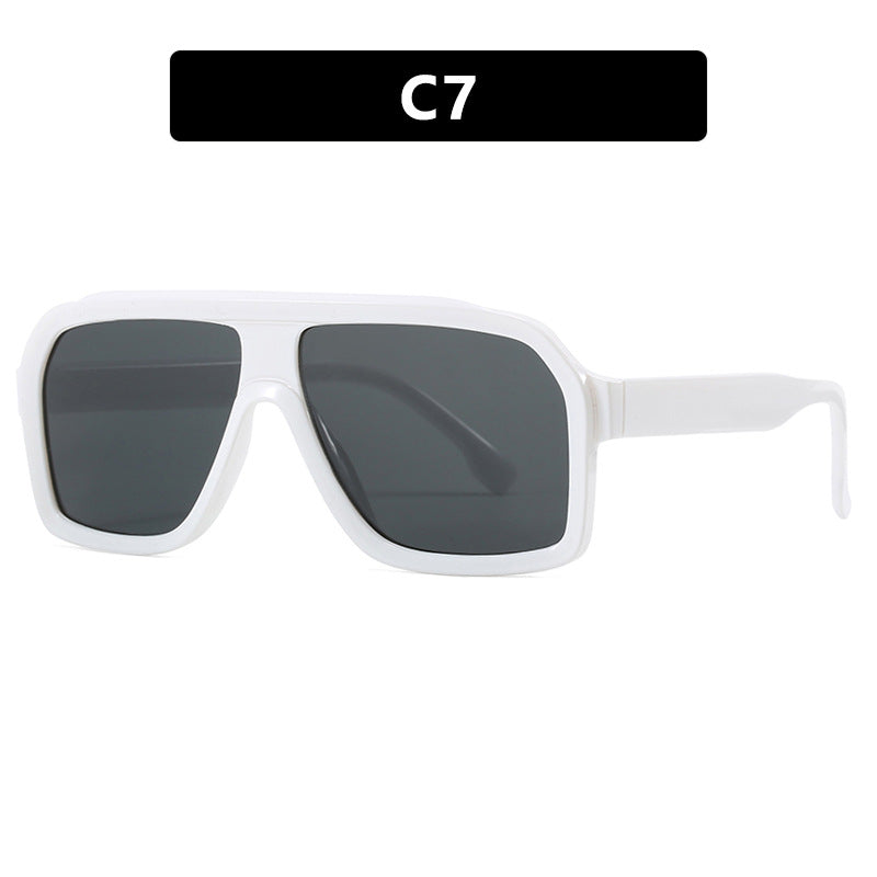 Damen große quadratische Sonnenbrille im modernen Design mit robustem Rahmen Brehn