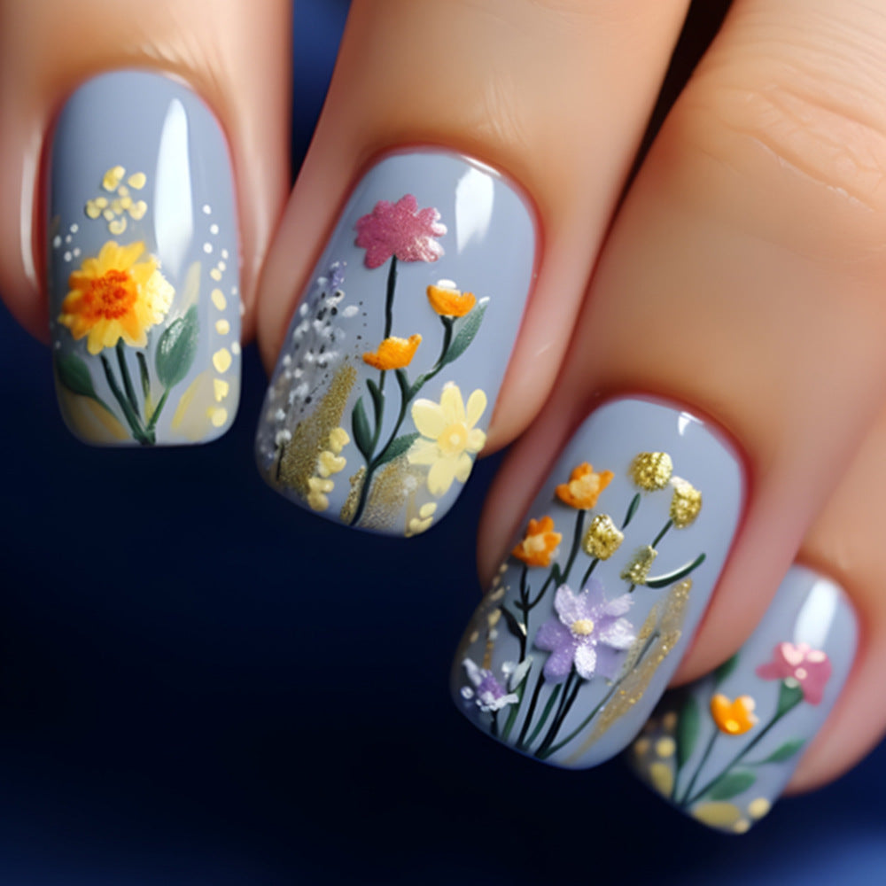 Floral-verzierte Press-On Nagelkunst Brehn