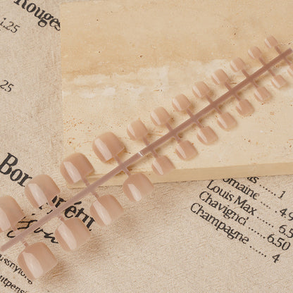 Premium langlebiges Press-On Nail Set Brehn
