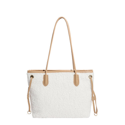 Oversized Faux Fur Tragetasche Brehn
