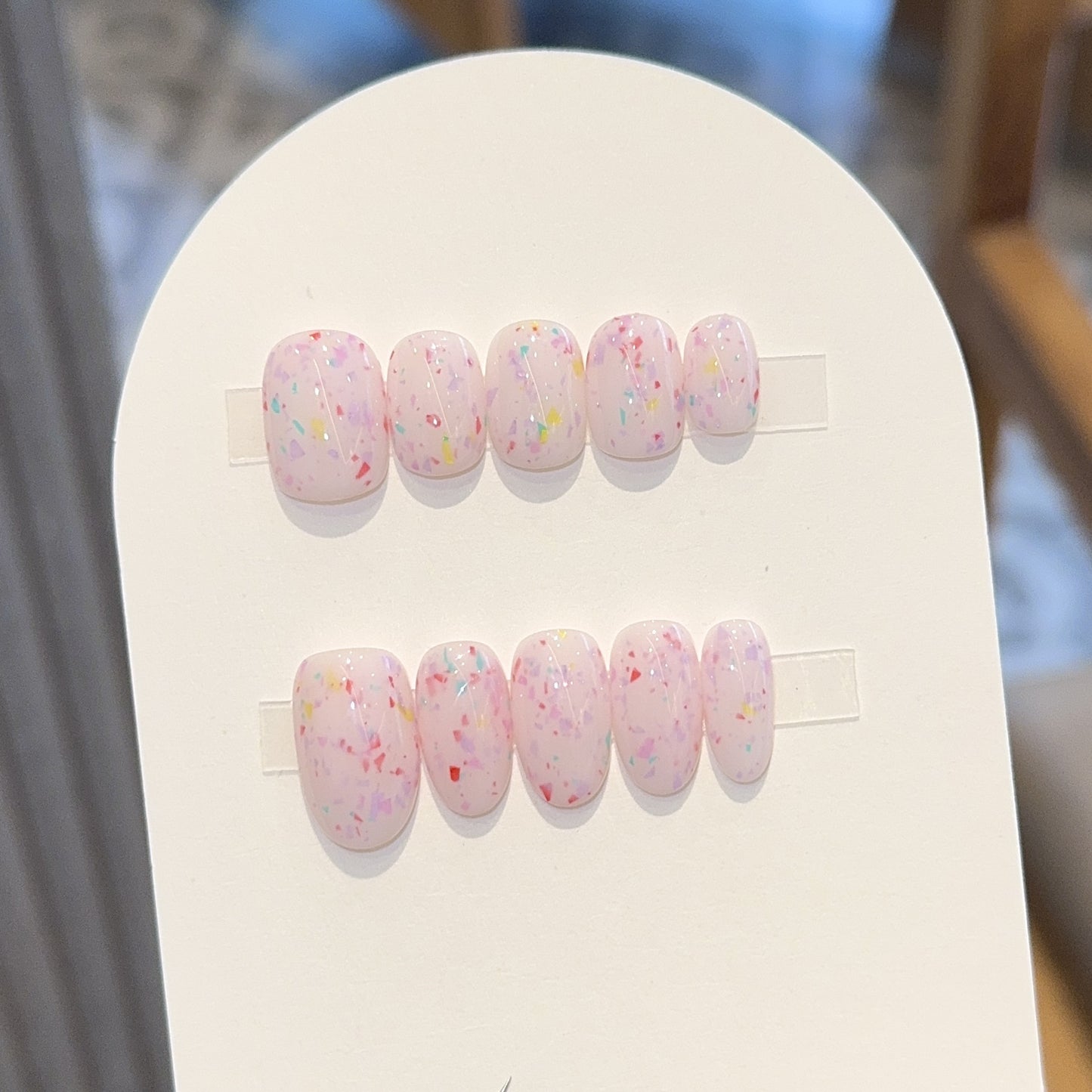 Kunstnagelset mit Funkelnden Akzenten Brehn