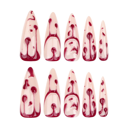 Kunstvolle Halloween-Gel-Nägel im blutigen Design Brehn