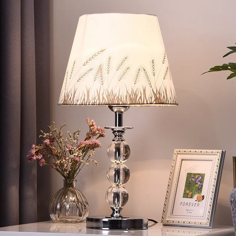 Kristallglasfuß-Tischlampe