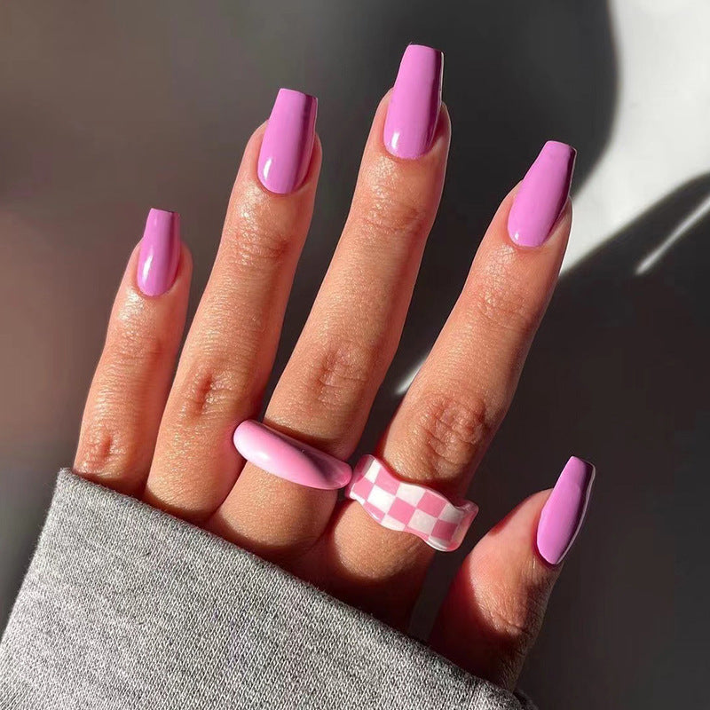 Stylische Kunstnägel im eleganten Gloss-Finish Brehn