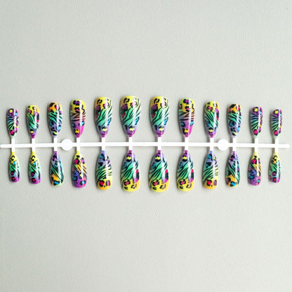 Wildtier Druck Nagelkunst