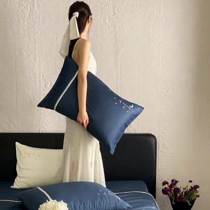 Luxuriöses Seidenglänzendes Mondphasen Besticktes Bettwäsche Set mit Bolster und Kissenbezügen
