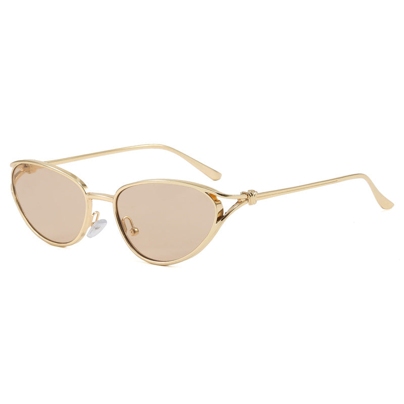 Trendige Cat-Eye Sonnenbrille mit Metallic Rahmen Brehn