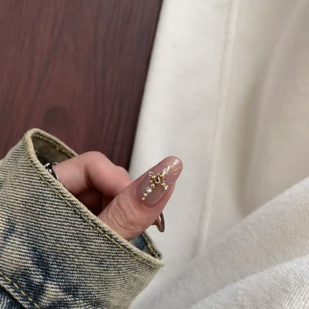 Trendy Press-On Nagelkunst Brehn