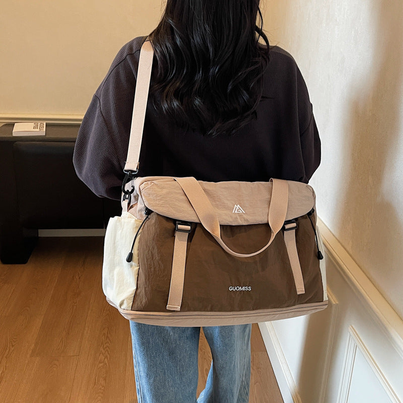 Vielseitige Multi-Pocket Wochenend Reisetasche