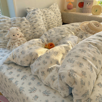 Ultra-weiche Fleece-Decke mit floralem Muster