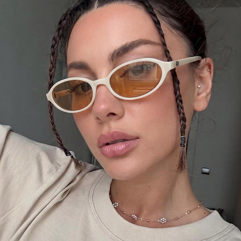Damen modische Sonnenbrille mit ovalem Rahmen und UV-Schutz Brehn