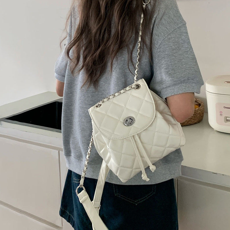 Stylische gestepfte Mini-Rucksack Brehn