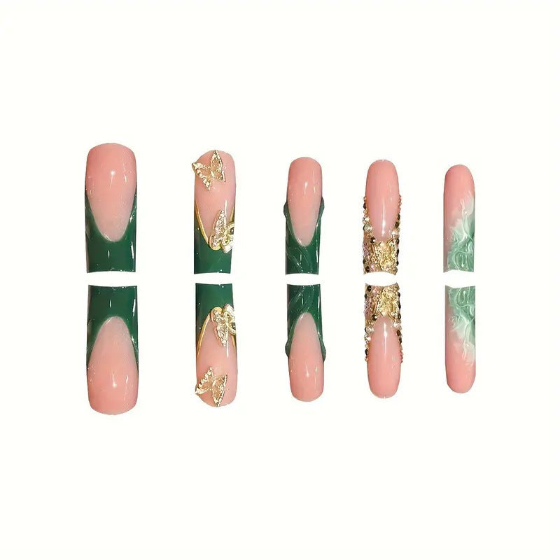 Luxuriöse dekorative Nagelkunst-Verbesserungen Brehn