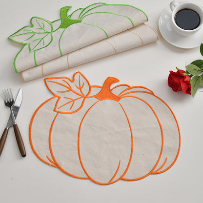 Saisonales Tischset Platzmatte aus Leinen in Kürbis‑Silhouette mit farbigem Stickrand