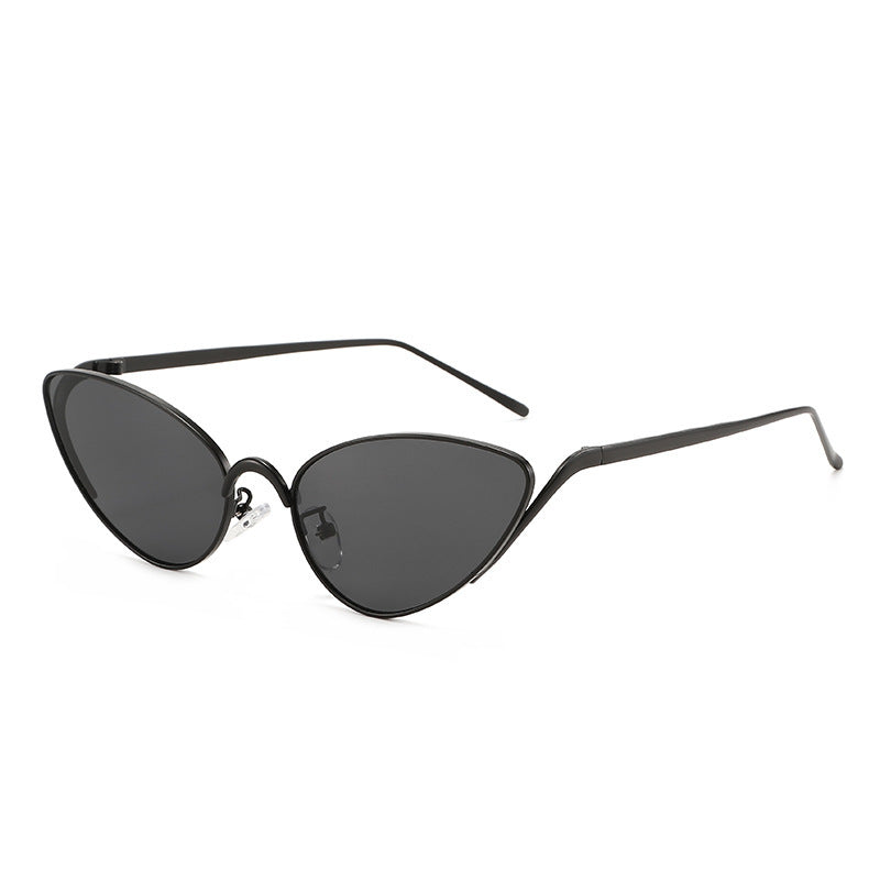 Stilvolle Cat-Eye Sonnenbrille mit leichtem Rahmen Brehn