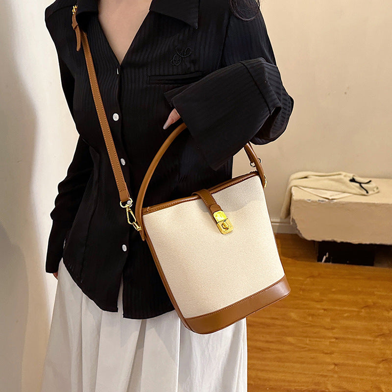 Chic strukturierte Bucket Bag Brehn