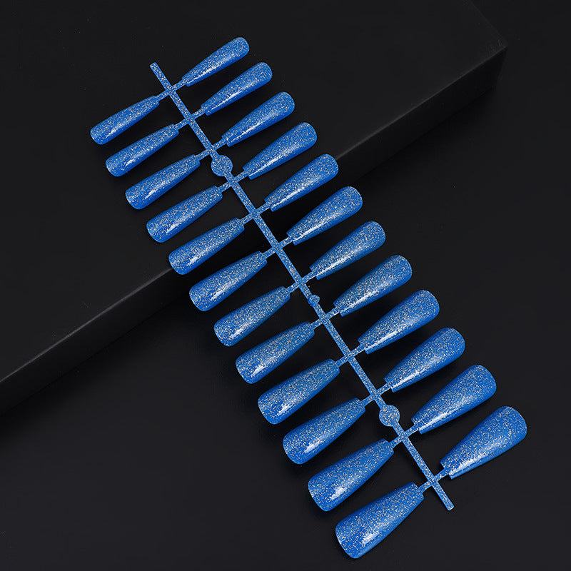 Kunstnägel Set mit elegantem Design Brehn