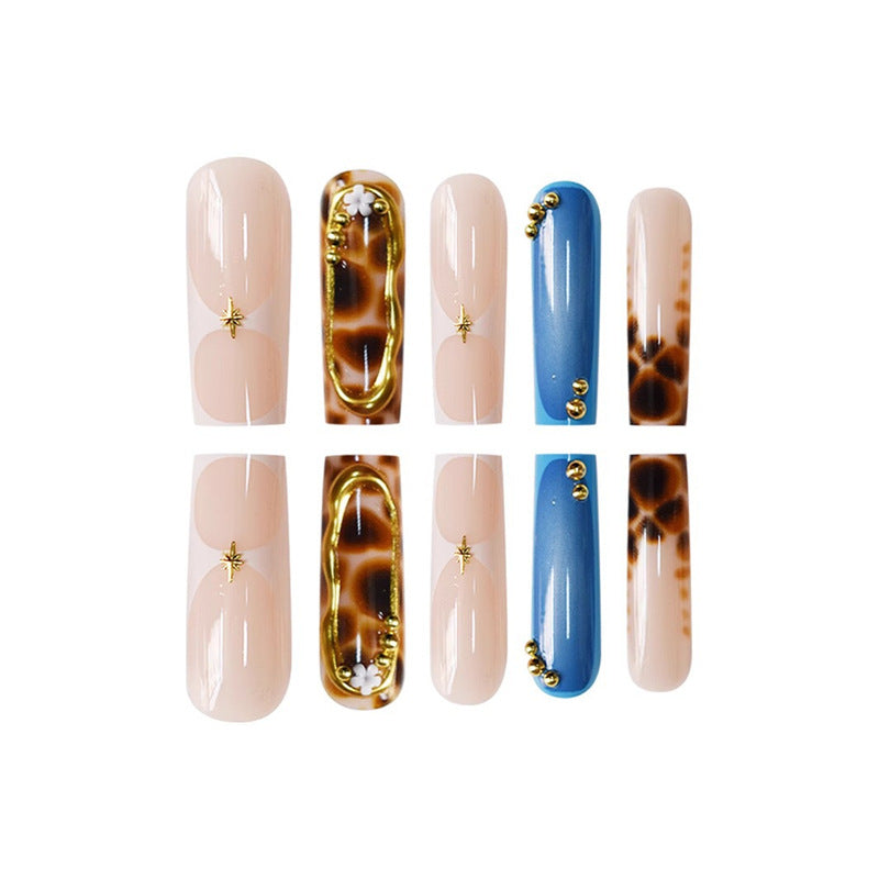 Luxuriöse Nagelkunstverlängerungen Brehn