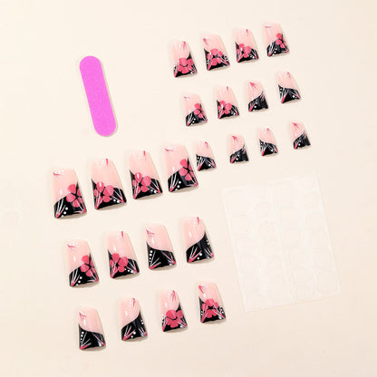 Künstlerische French Tip Nail Art Brehn