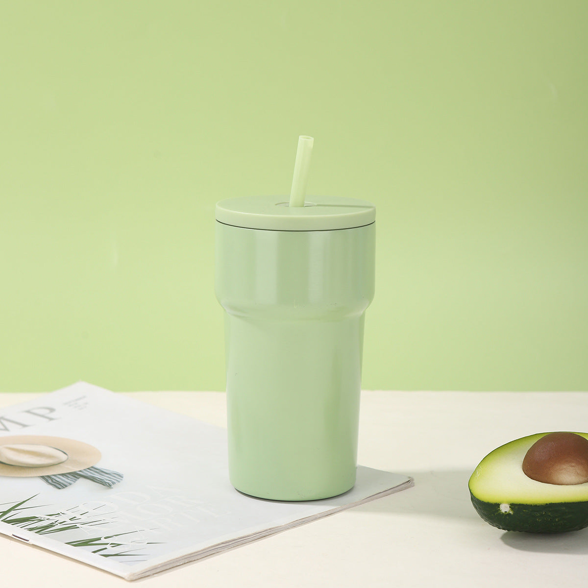 Unisex Isolierter Trinkbecher mit Staubschutzdeckel und Strohhalm Brehn
