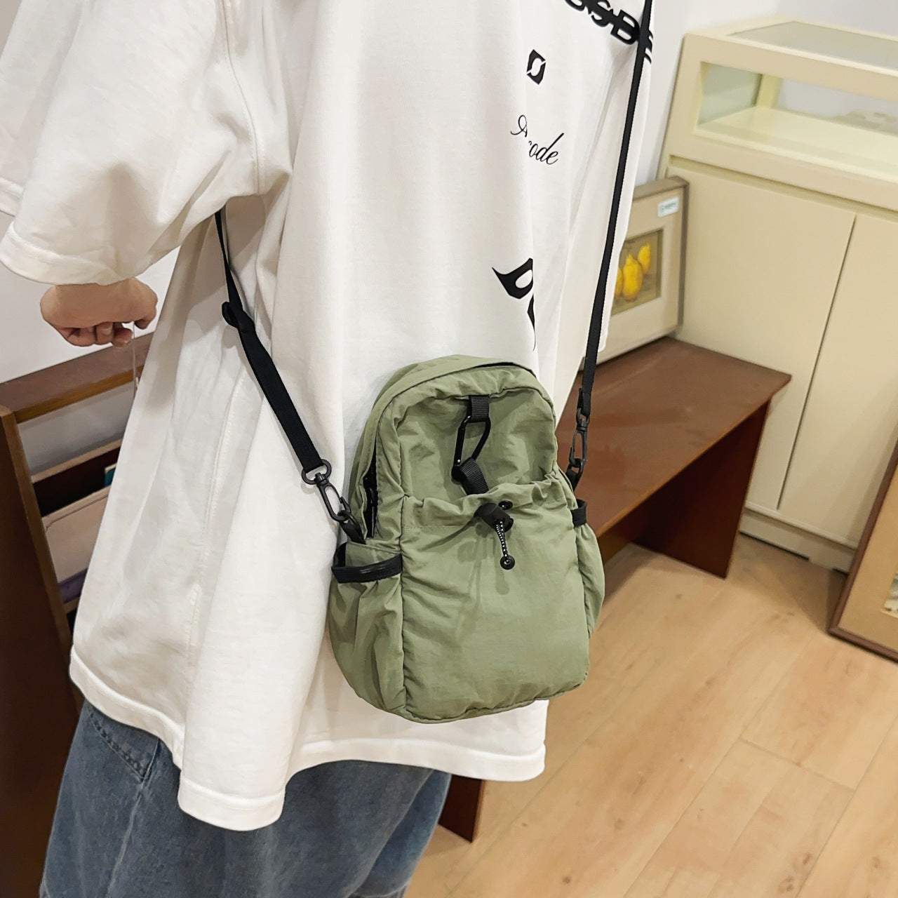 Praktischer Crossbody-Rucksack mit Multifunktionalen Fächern Brehn