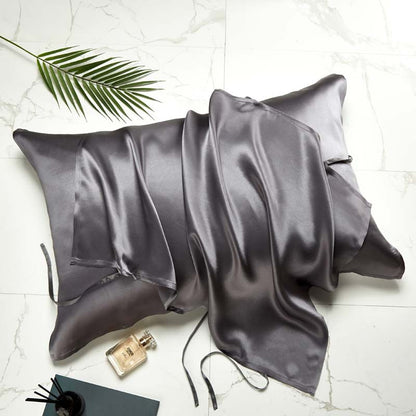 Damen seidiger Kissenbezug mit elegantem Design Brehn