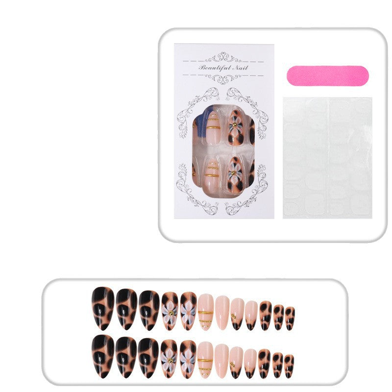 Elegante Press-On Nagelspitzen Brehn