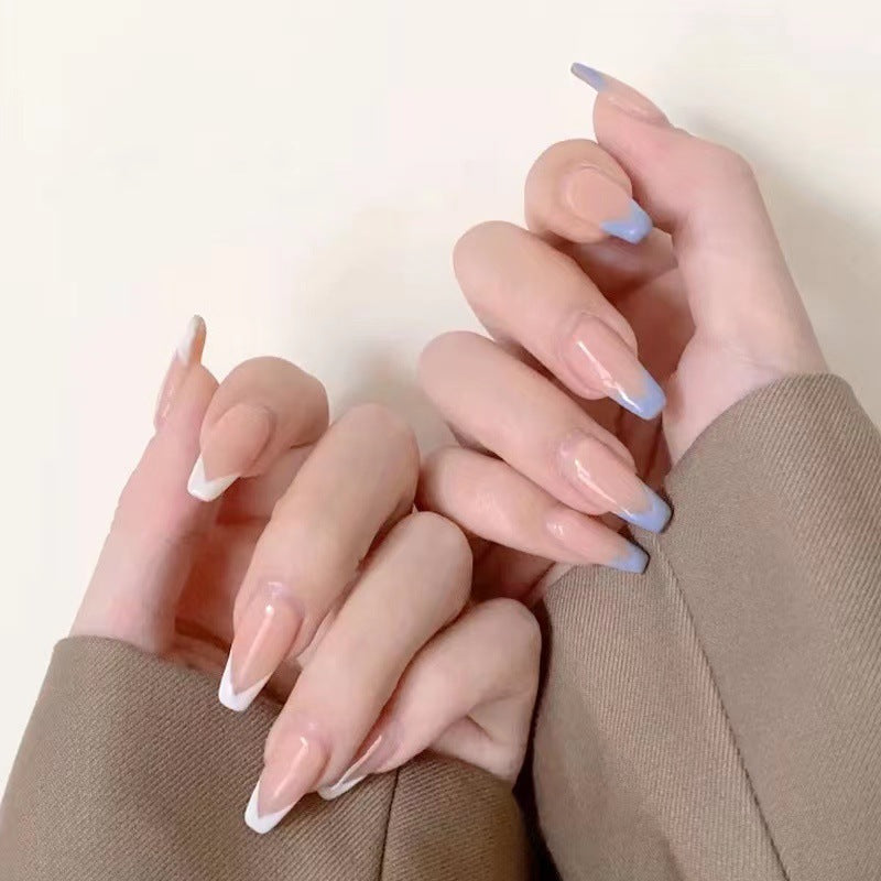 Kunstvolle French Nail Art Brehn
