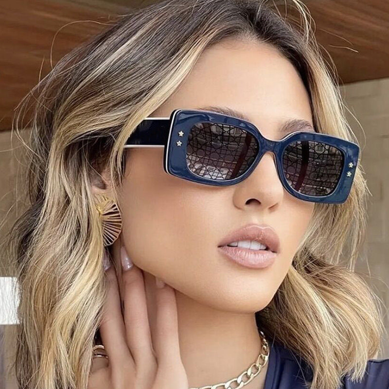 Damen extravagante quadratische Sonnenbrille mit stylishen Details Brehn